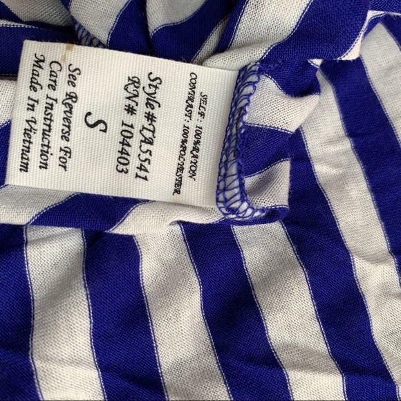 Cute striped top - Picture 7 of 7